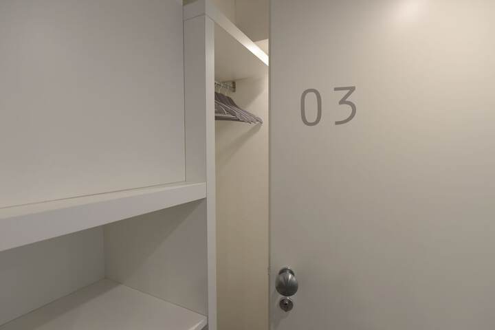 Room 19 of 36