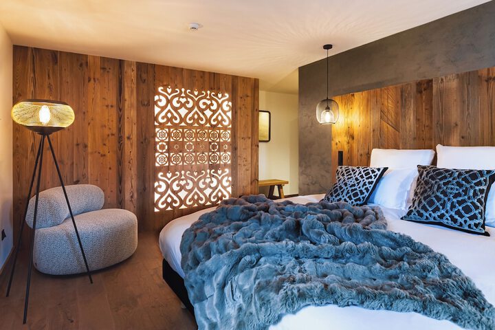Room 10 of 43