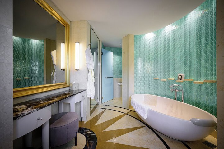 Clean Restrooms