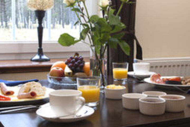 Breakfast/Coffee Service 4 of 28