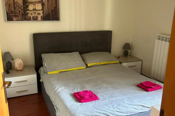 Room 3 of 15