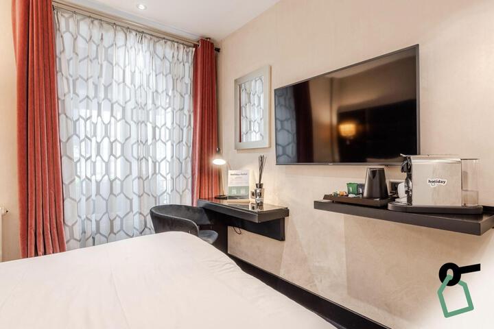 Room 60 of 127