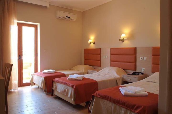 Room 5 of 26