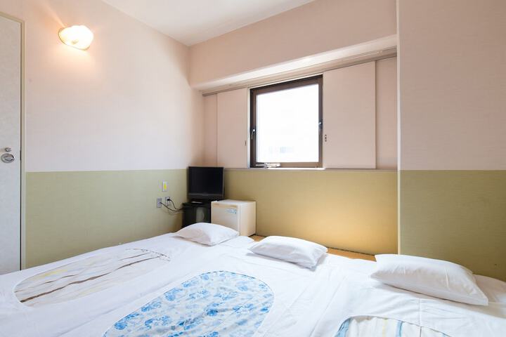 Room 59 of 99