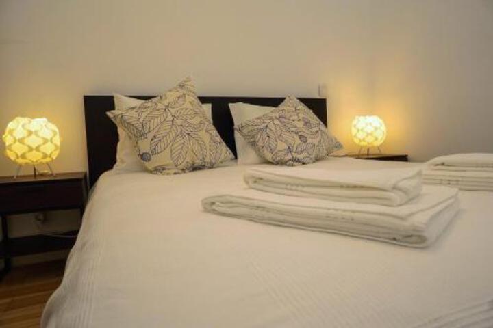 Room 3 of 4