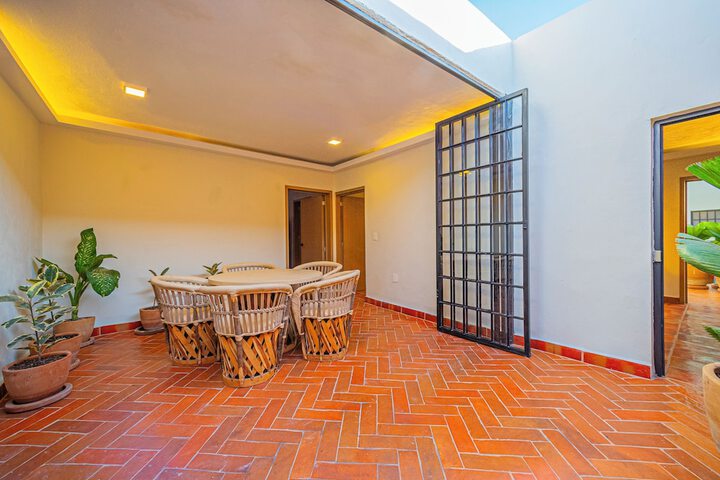 Terrace/Patio 37 of 94