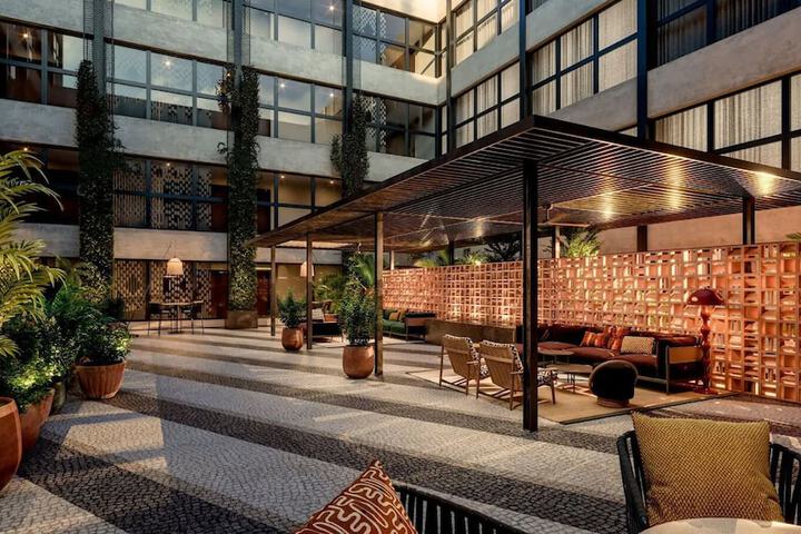 Hotel 54 of 58