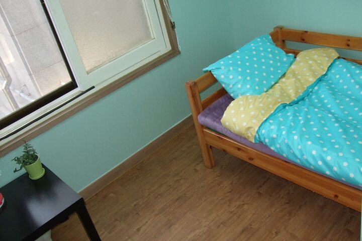 Room 9 of 45