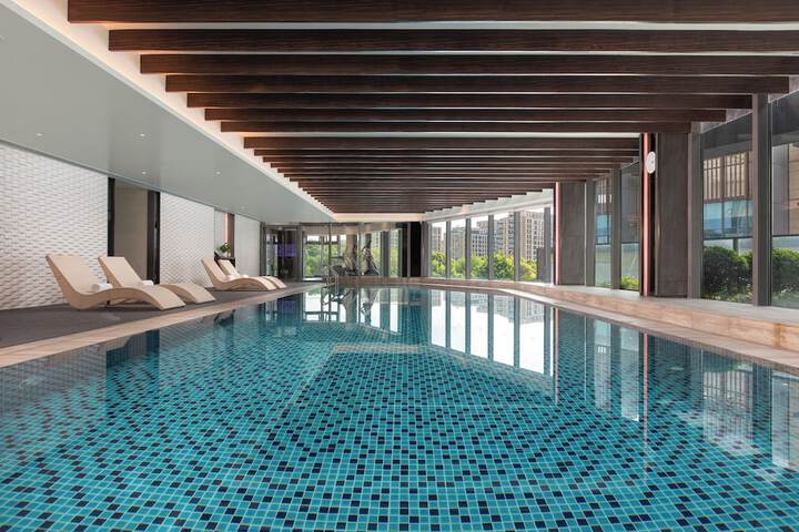 Pool 31 of 57