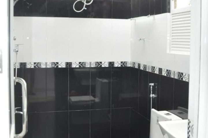 Room 14 of 49