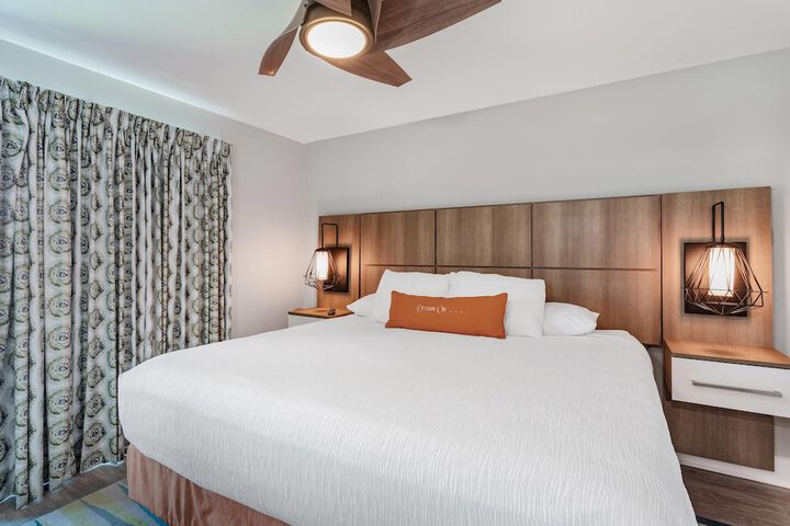 Room 10 of 75
