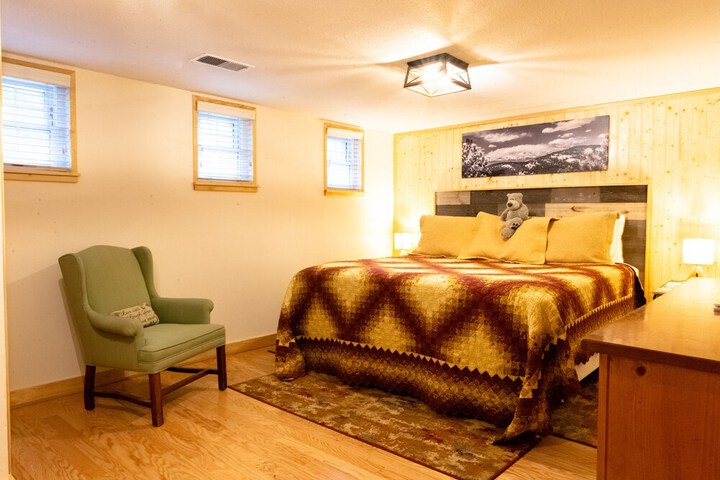 Room 30 of 156