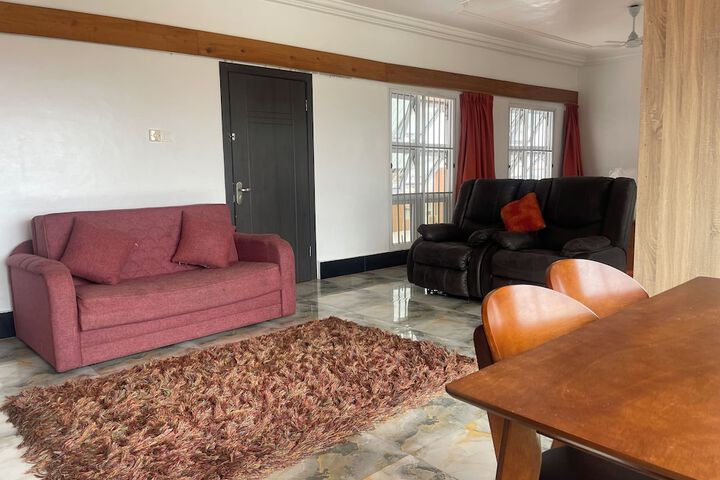 Room 16 of 165