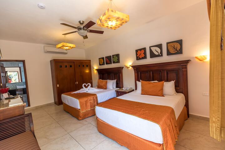 Room 27 of 105
