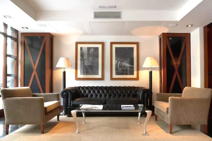 Hotel Interior 5 of 94
