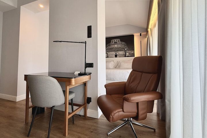 Room 46 of 175