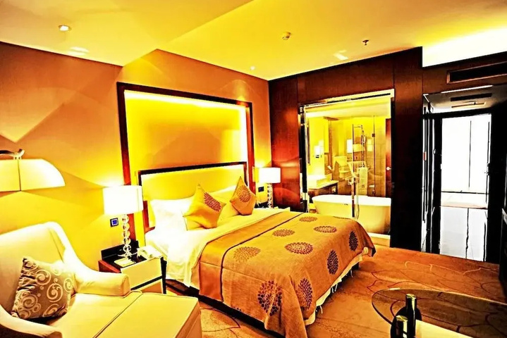 Room 7 of 20