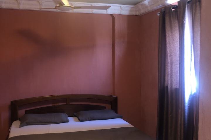 Room 4 of 21