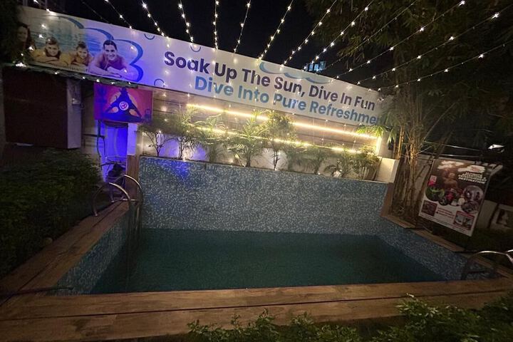 Pool 4 of 11