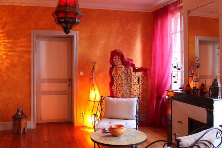 Room amenity