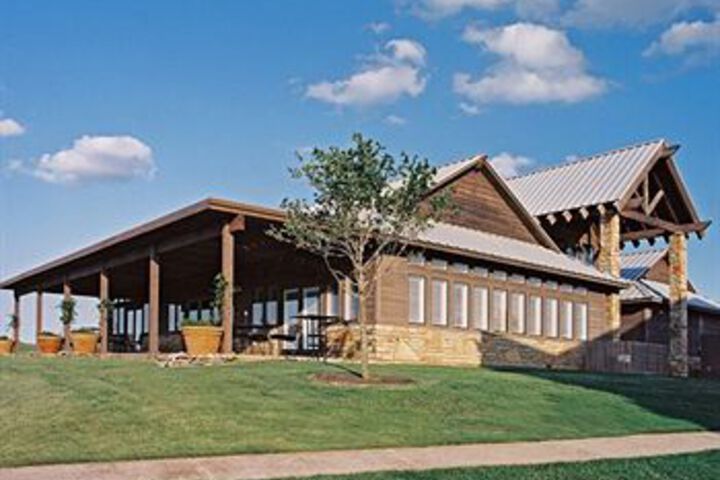 Exterior of The Cliffs Resort