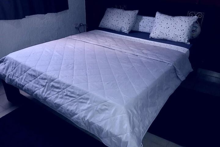 Room 3 of 6
