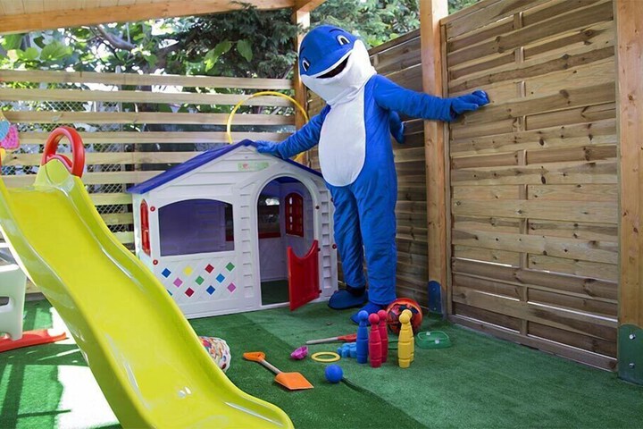Childrens Activities 25 of 40