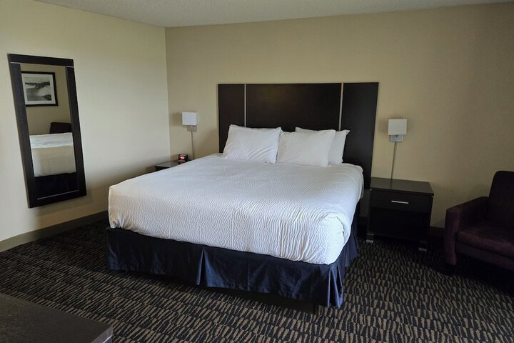 2 Queen Beds (25 of 31)