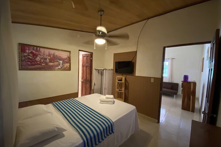 Room 5 of 61