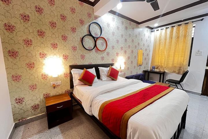 Room 16 of 20