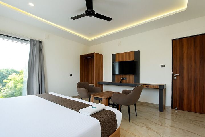 Room 15 of 92