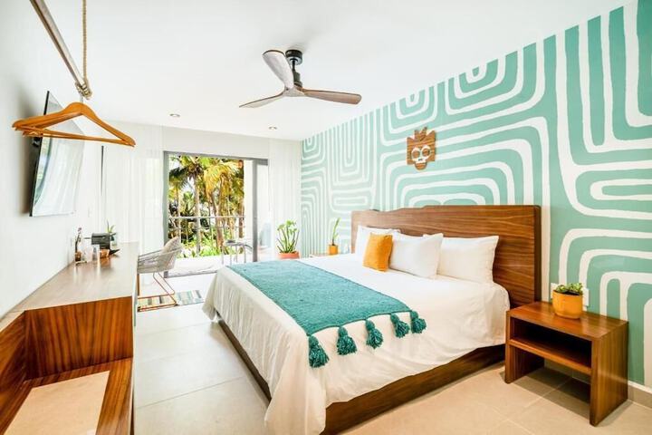 Room 14 of 70