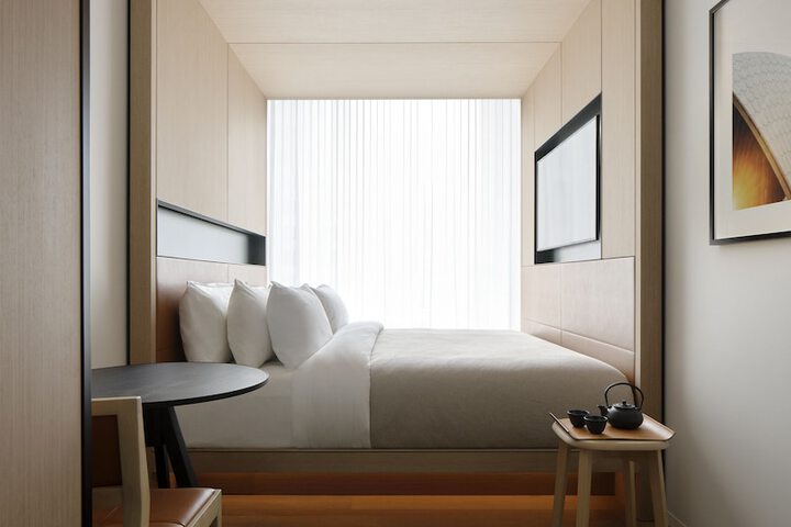 Room 2 of 36