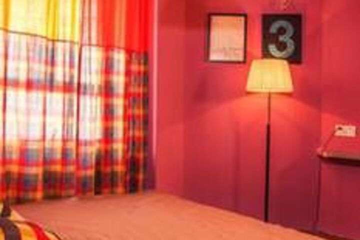 Room 51 of 94