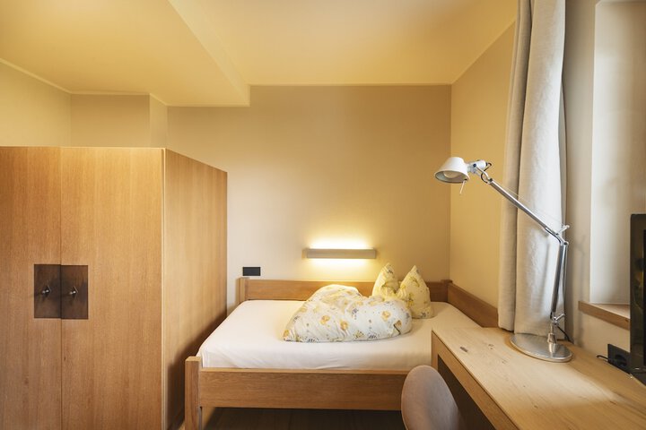 Room 20 of 73