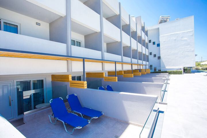 Terrace/Patio 27 of 80