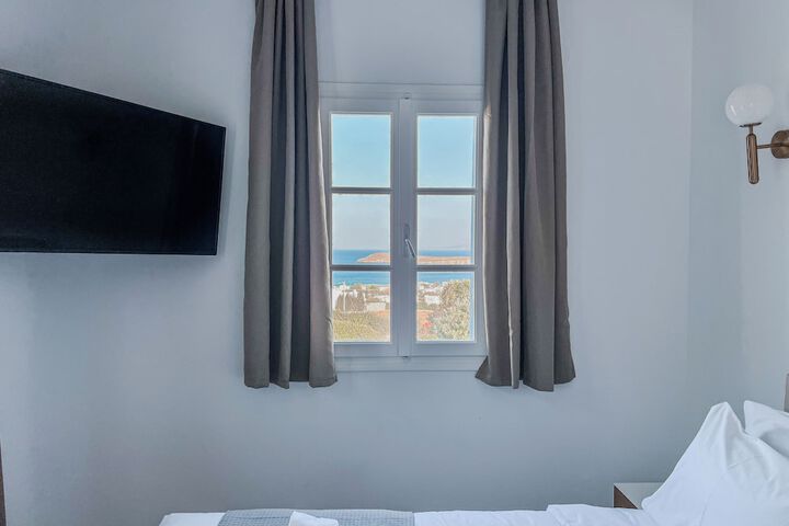 Room 5 of 53