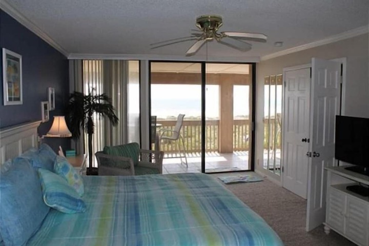 Room 2 of 19