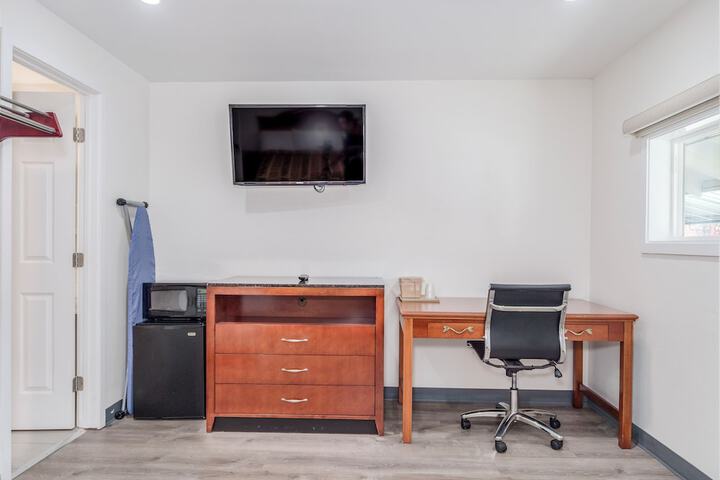 Room 29 of 43