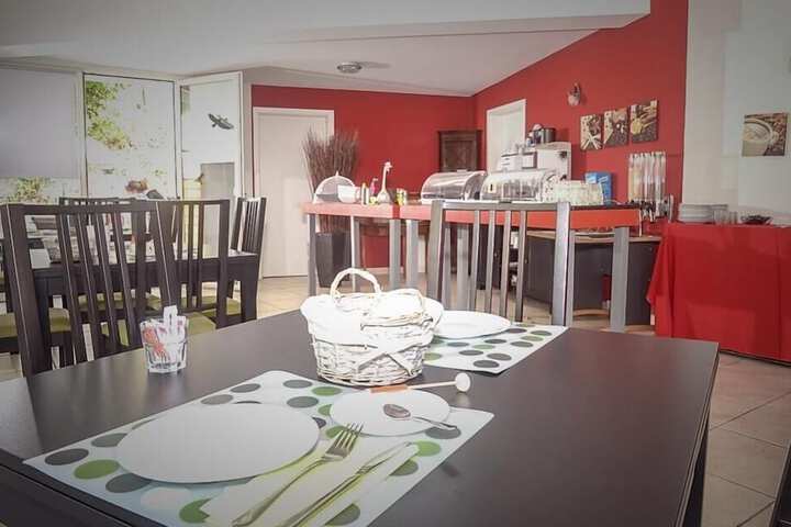 Breakfast/Coffee Service 17 of 26