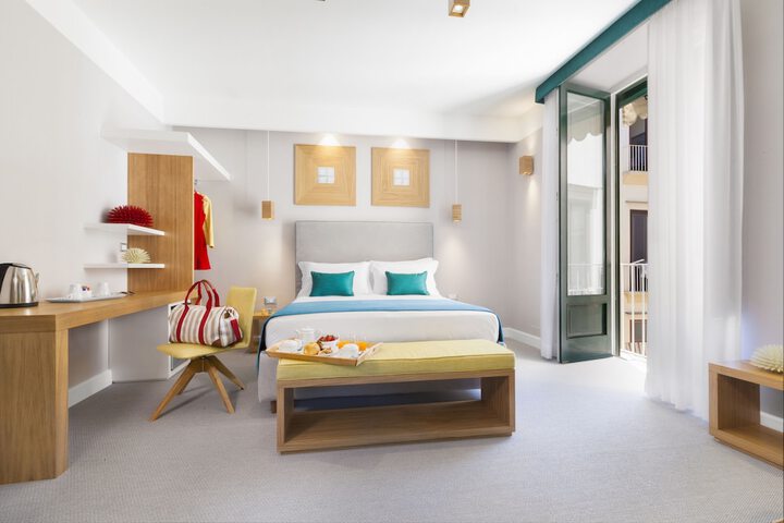 Room 10 of 53