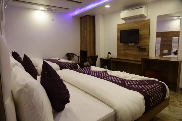 Room 20 of 30