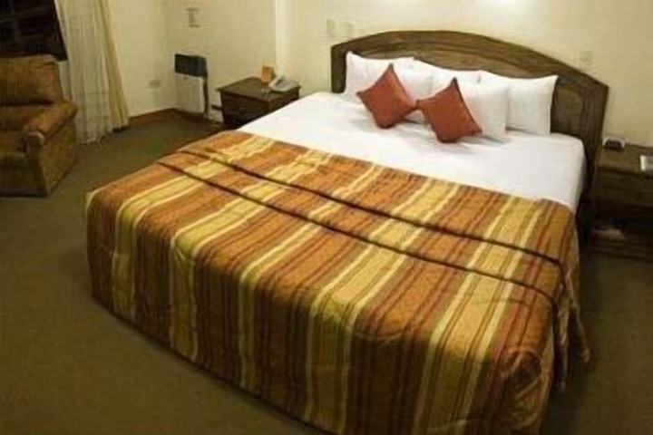 Room 6 of 20