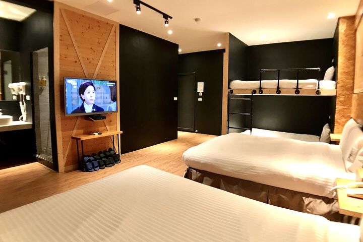 Room 21 of 55