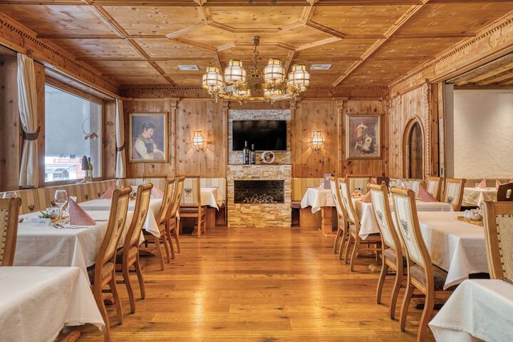 Dining 117 of 131