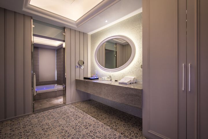 Room 30 of 113