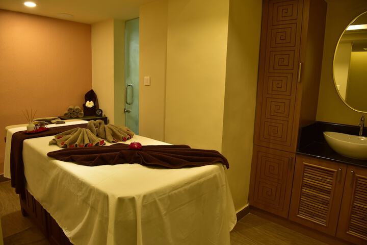 Spa 6 of 13