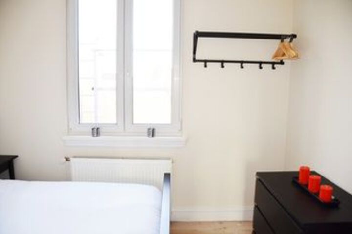 Room 54 of 168