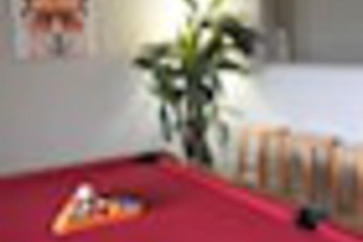 Room 83 of 111