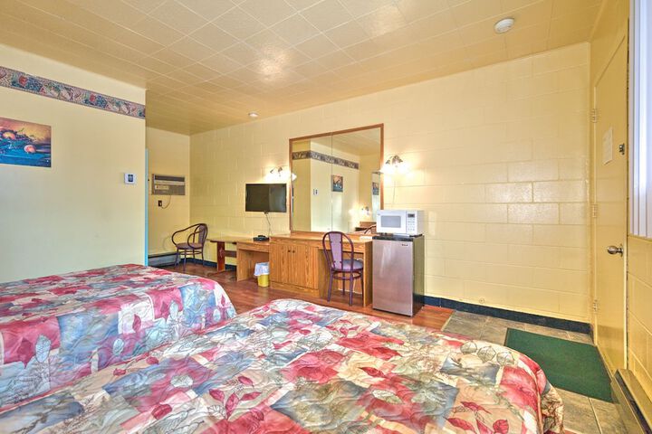 Room 5 of 40